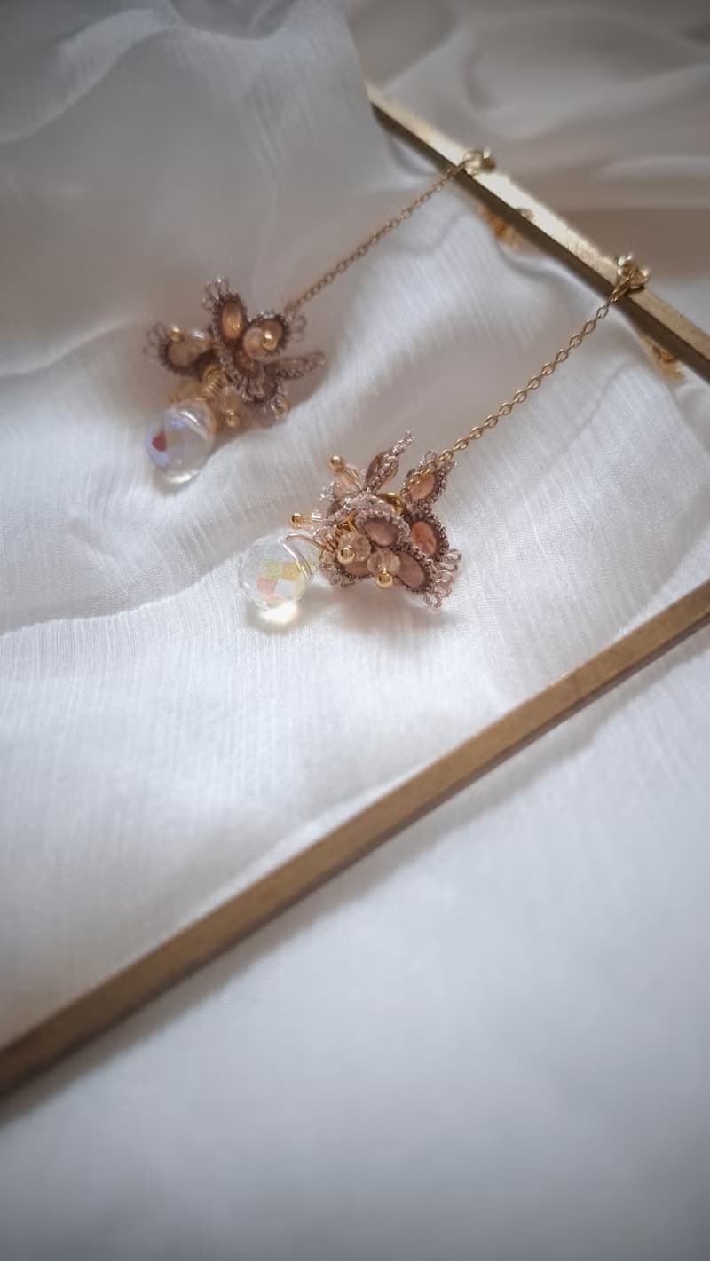 花淚 梭編蕾絲耳環