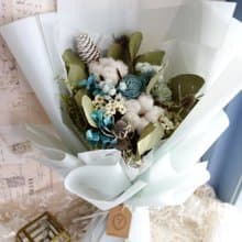 自然藍綠系風格花束/韓式花束/畢業花束/生日/情人節/男生花束