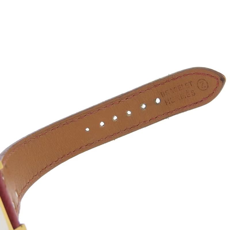 【日本直送】エルメス HERMES メドール 腕時計 ME1.201  ワインレッド  クオーツ 白文字盤 レディース【中古】