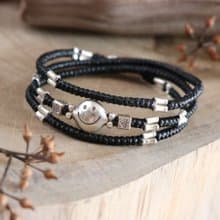 三圈手工編織蠟線手鍊搭配珠和吊飾泰銀 純銀笑臉手鍊 泰國手作