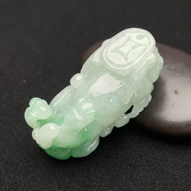 冰糯飄綠翡翠貔貅 | 天然緬甸玉翡翠A貨