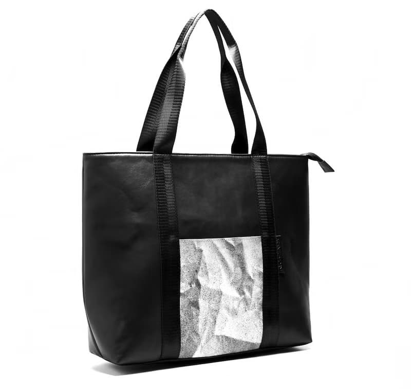 Akaneg Form ToteBag