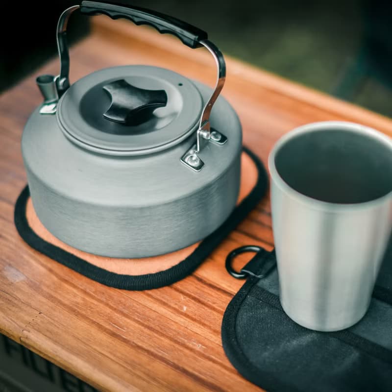 戶外隔熱墊 /可當隔熱手套 /體積輕巧 /易收納 /附D型環 /DG80