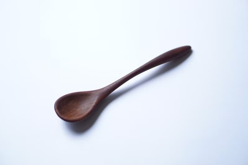 木のデザートスプーン, ウォルナット