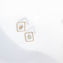 方形紅綠碎花 • 耳針 耳夾 生日 送禮
