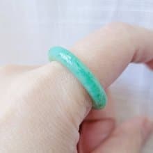 【親翠】天然翡翠 超美濃果陽綠飄花滿色手指鐲16戒圈