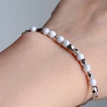 Luck 摩斯密碼手鍊 | 白松石天然石 | 伸縮手環 | 正能量飾品