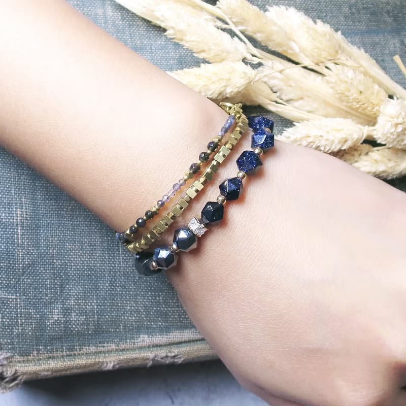 VIIART。隨香-夜光杯。藍砂石黑碧璽太赫茲香珠手環 | 手鍊手串