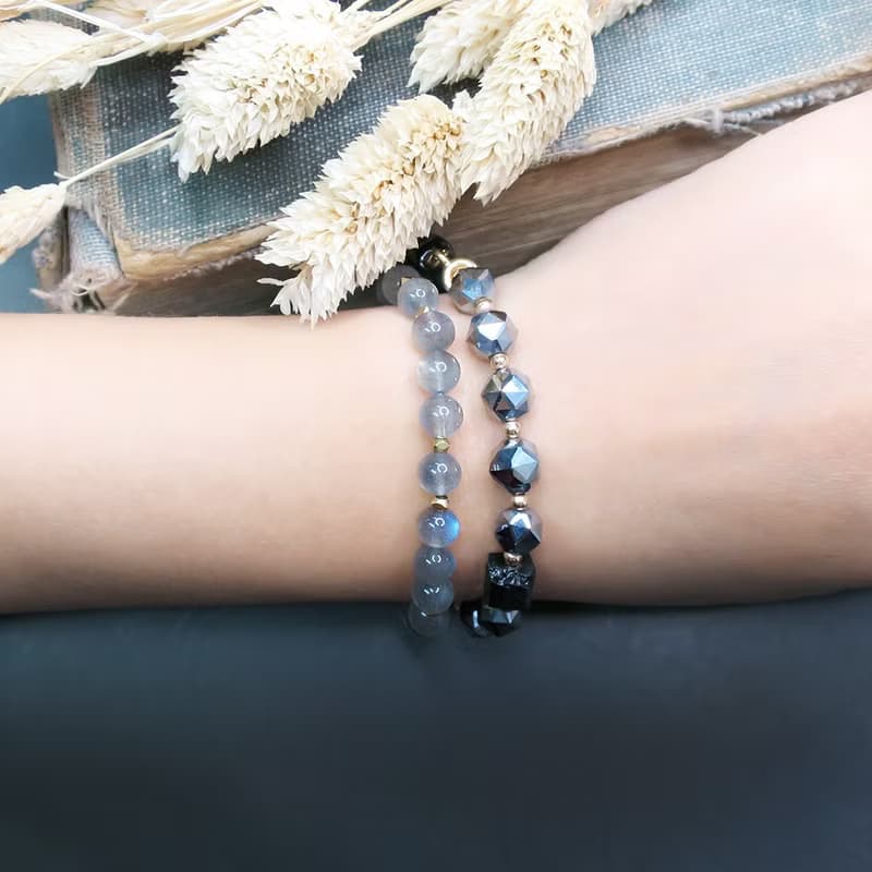 VIIART。隨香-夜光杯。藍砂石黑碧璽太赫茲香珠手環 | 手鍊手串