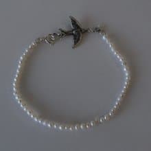 Bird Pearl Bracelet