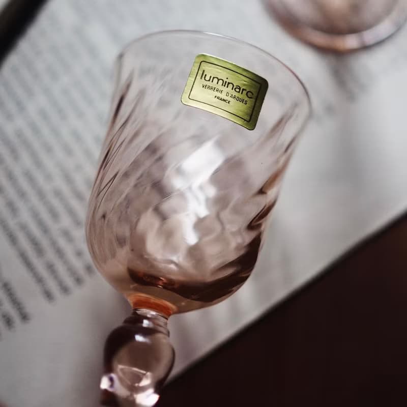 1970年法國 Luminarc Rosaline 高腳玻璃小酒杯 ( 2隻杯 )