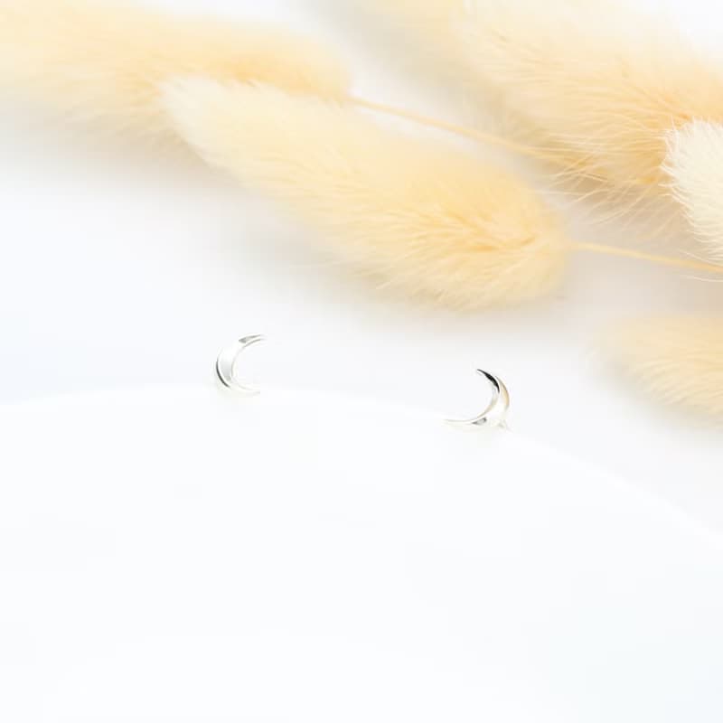 【Angel & Me】月牙 月亮 一對 s925 純銀 耳環 耳夾 情人節 禮物