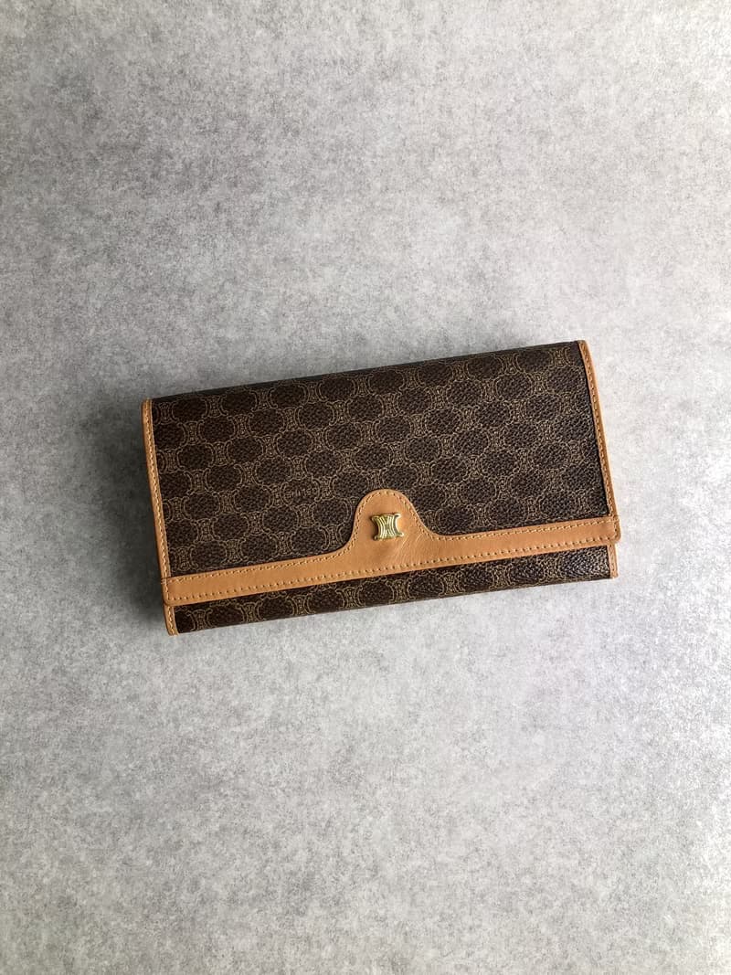 【 日本直送　名牌中古包 】CELINE セリーヌ マカダム 財布 ブラウン ブラゾン PVC レザー 長財布 vintage ヴィンテージ 5cnp3b