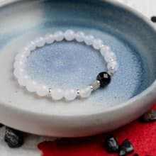 瑪瑙系列 8mm白瑪瑙拉長石黑瑪瑙單層手串