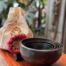 Mantra 曼特羅天使七脈輪小缽組【黃銅色 / 黑銅色】