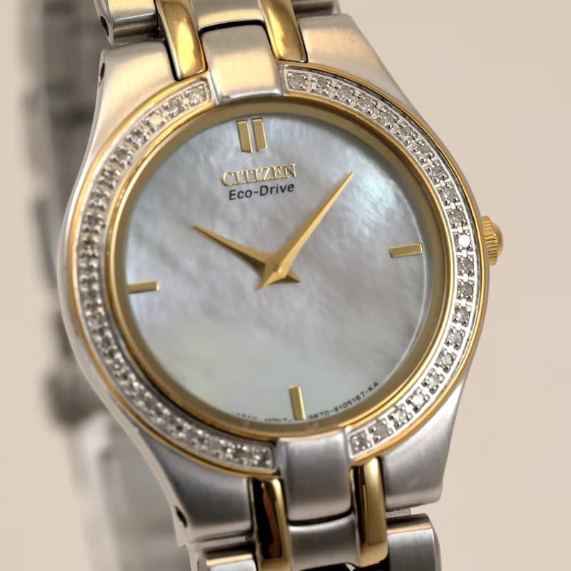CITIZEN STILETTO Eco-Drive 女性用 ソーラー腕時計 ダイヤベゼル マザーオブパール文字盤 手錶