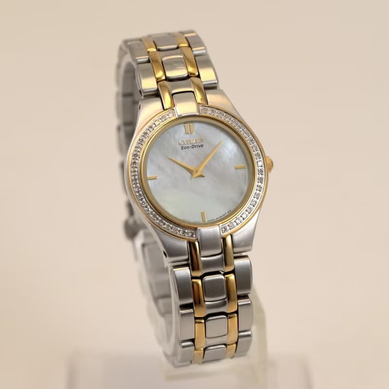 CITIZEN STILETTO Eco-Drive 女性用 ソーラー腕時計 ダイヤベゼル マザーオブパール文字盤 手錶