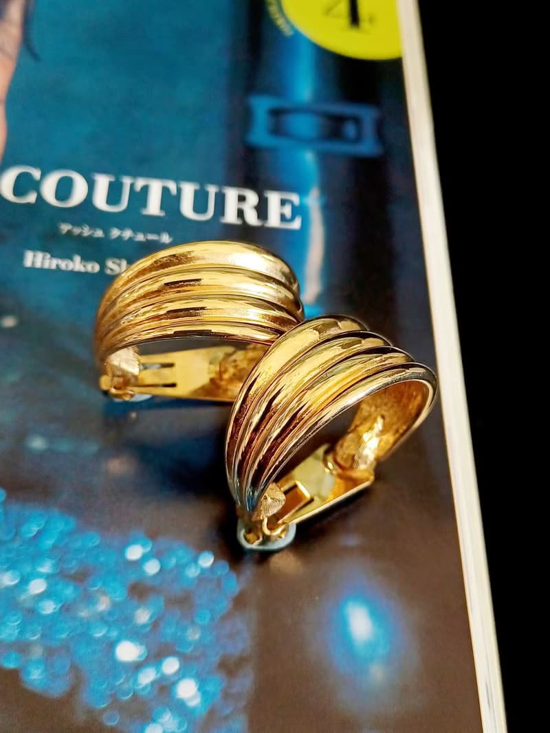 vintage jewelry  華麗艷金半環式 夾式耳環