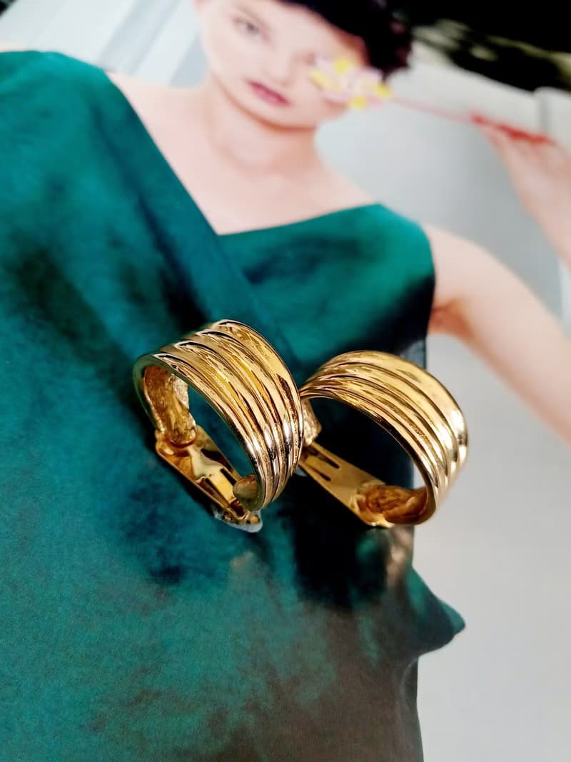 vintage jewelry  華麗艷金半環式 夾式耳環