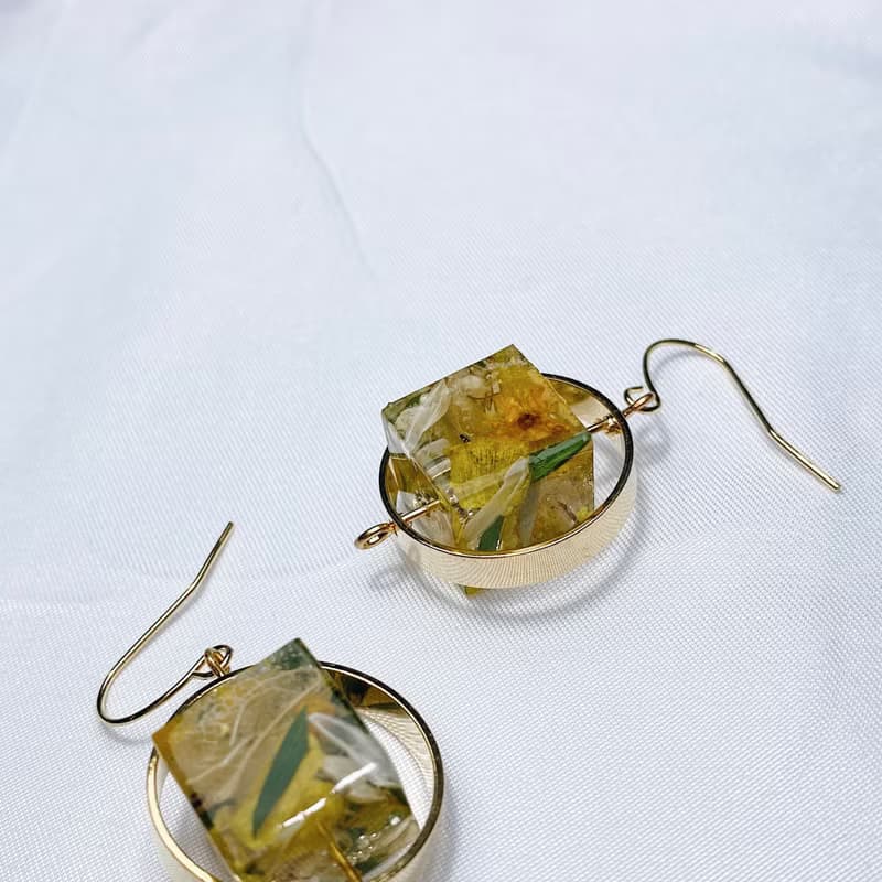 舒適圈 • 押花手工耳環