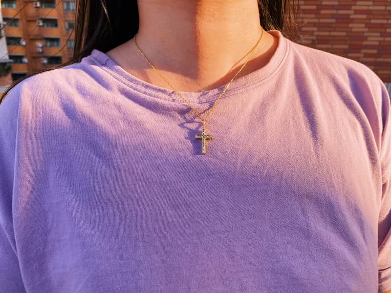 鍛敲十字架項鍊