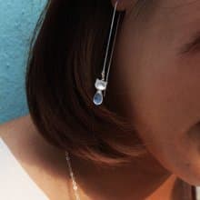 925純銀 貝母貓頭, 7/8MM 全玻璃體強光月亮石 長耳線 Cat shape mother pearl, 7/8mm moonstone 925 silver earline