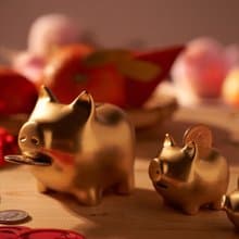 GOLDENPIG | 招財金豬 伍 霧金