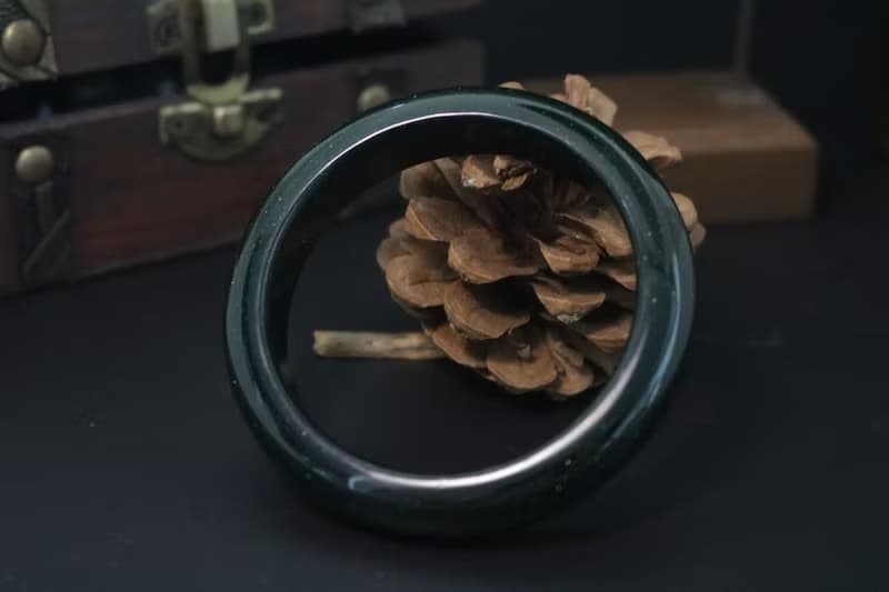 绿砂石手镯招财天然石手环漫天星礼盒装