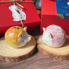【中秋公仔禮盒 早鳥優惠】刺蝟蛋黃酥/芋頭酥瓷偶|中秋禮盒 陶藝