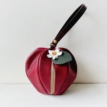 栃木レザー　ミニポーチ 　pomme　レッド  お花付き
