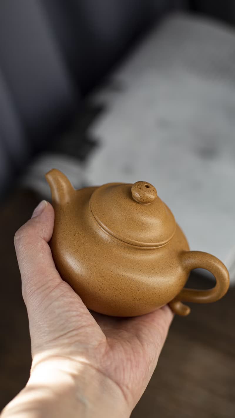 送禮紫砂壺茶壺莲子 全手工 260cc 原矿极品黄金段 正宗润泽 器型