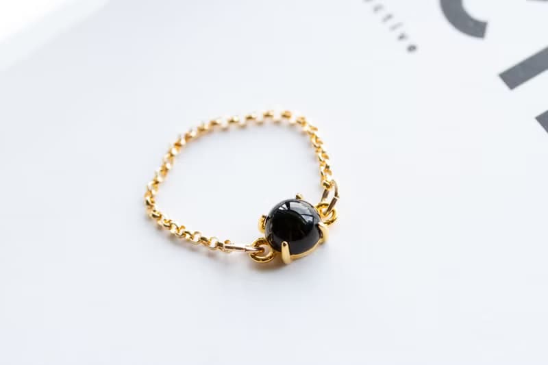 オニキス カボションチェーンリング　ゴールド onyx Rings