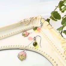 Natural stone peridot, rose quartz teardrop glass earrings_allergy-friendly_0022