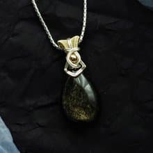 【 星塵 】金曜石項鍊 /吊墜 /新年禮物 /金屬線工藝