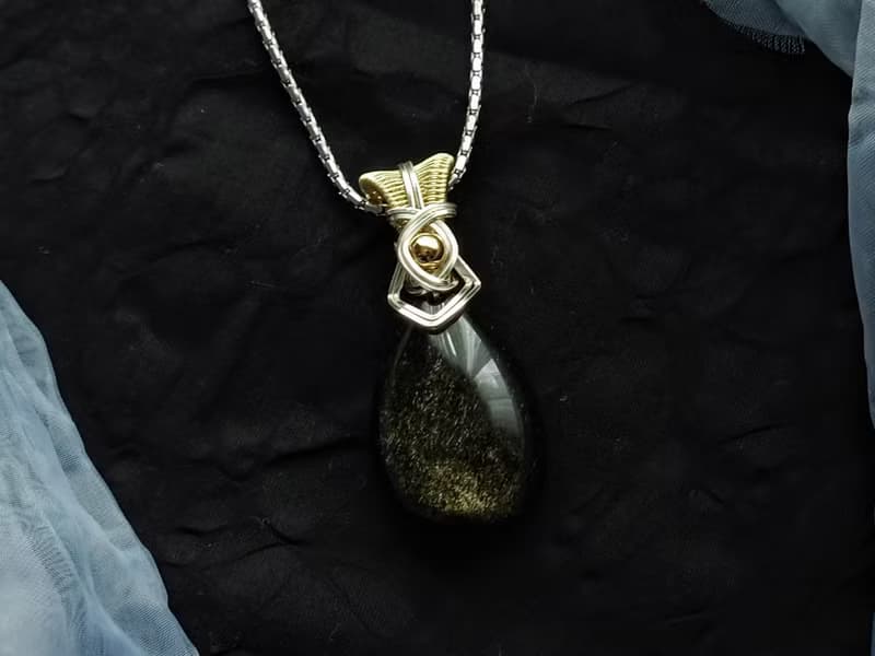 【 星塵 】金曜石項鍊 /吊墜 /新年禮物 /金屬線工藝