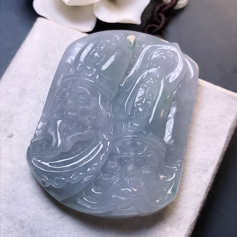冰種飄綠花翡翠精雕黑白無常項鍊 | 天然緬甸玉A貨翡翠 | 送禮