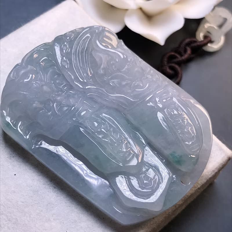 冰種飄綠花翡翠精雕黑白無常項鍊 | 天然緬甸玉A貨翡翠 | 送禮
