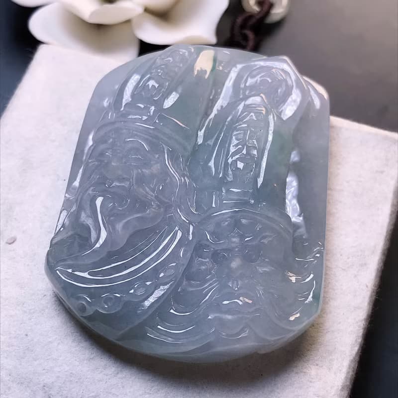 冰種飄綠花翡翠精雕黑白無常項鍊 | 天然緬甸玉A貨翡翠 | 送禮