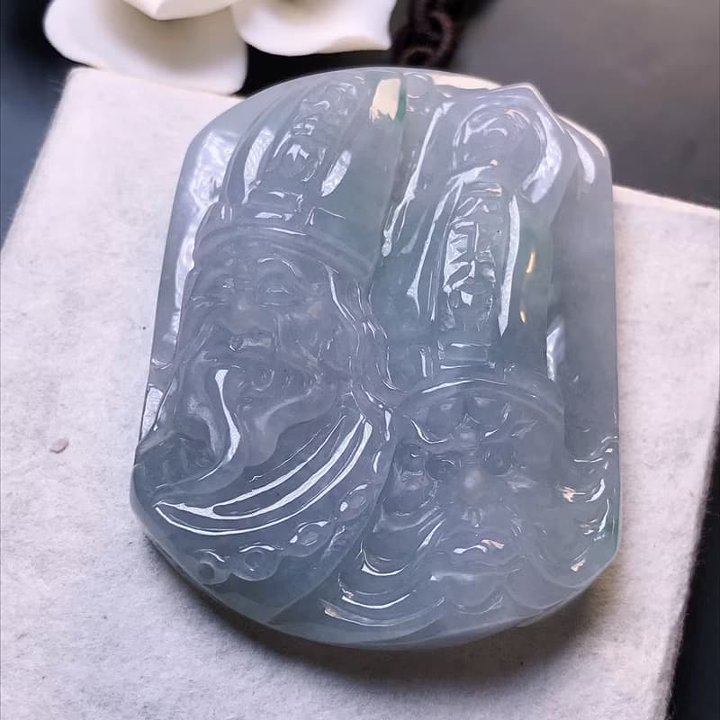 冰種飄綠花翡翠精雕黑白無常項鍊 | 天然緬甸玉A貨翡翠 | 送禮