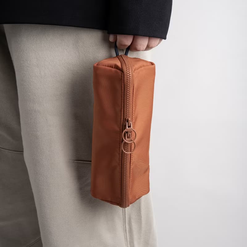 Pouch+ 防潑水收納筆袋 復古純色 大開口 大容量 牛油果綠