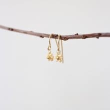 串珠耳飾_一朵小花/奶油色/beading earing
