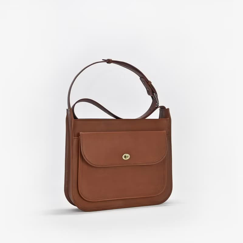 【From Seoul】 Messenger bag 3colors (vegetable leather genderless bag)