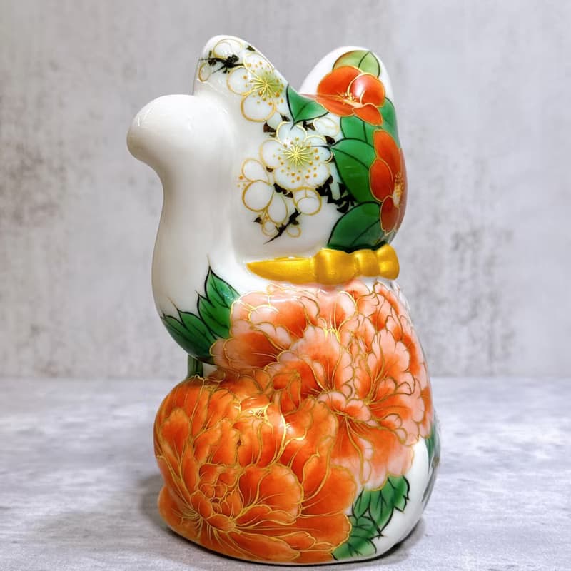 【白瓷花語】日本清水燒招財貓 | 色繪 白地 牡丹椿櫻