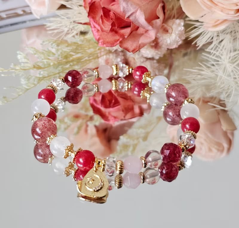 女神光-好人緣/愛情/氣色 /草莓晶/月光石/薔薇石/粉晶水晶手鍊