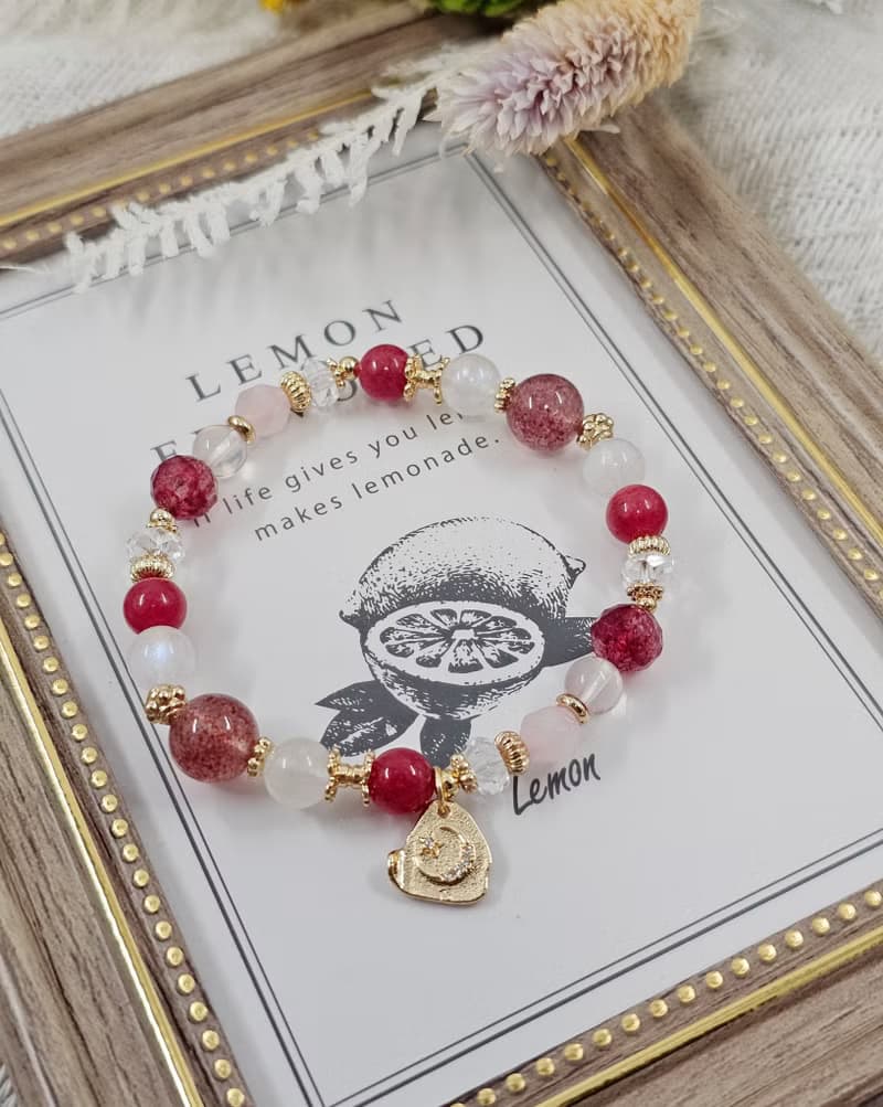 女神光-好人緣/愛情/氣色 /草莓晶/月光石/薔薇石/粉晶水晶手鍊