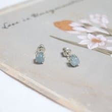 ll 3月誕生石 ll 4mm海藍寶石 - 925純銀耳針耳環 / 一對附銀耳扣