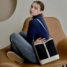 韓國KIMMY BAG | 黑帆布/象牙白色 | 大容量 手袋 單肩包 水桶包