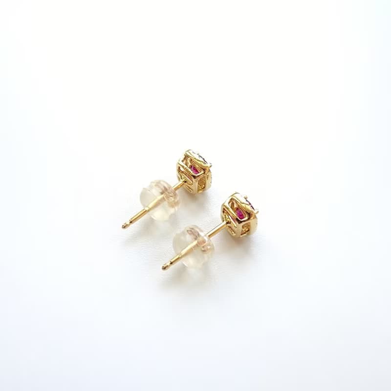 限量現貨 - 天然橢圓形紅寶 鑲鑽 純 18K 黃金耳釘 0.50ct 小華麗