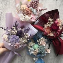 太陽玫瑰乾燥花束 畢業花束 向日葵花束 索拉花花束 康乃馨花束