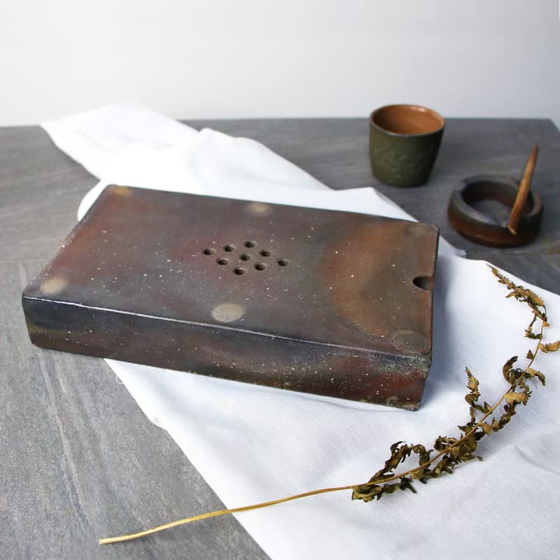 方磚壺承 有孔 新彩燒 柴燒陶藝 手作作品 茶盤 | 陳威恩作品